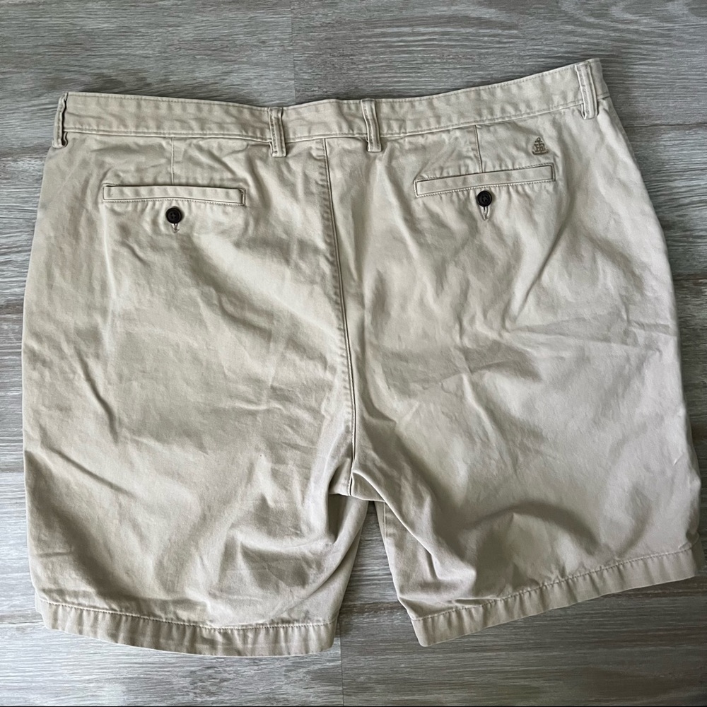 Mens Lands End Khaki Shorts Size 44 Waist - Picture 4 of 6